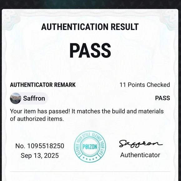 Gucci GG Marmont Leather Thong Sandals • Black • Size 39 - Picture 8 of 8